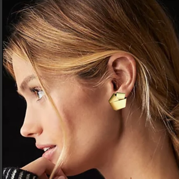 ALEXIS BITTAR • Roxbury Satin Brushed Gold Folded Metal Ribbon Post Earrings - Picture 2 of 12